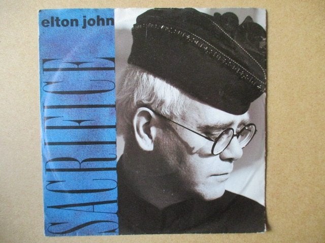 s2640 elton john - sacrifice, Ophalen, Gebruikt, Overige genres