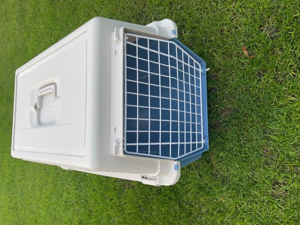 Ferplast reis/vervoersbox, Ophalen, Zo goed als nieuw