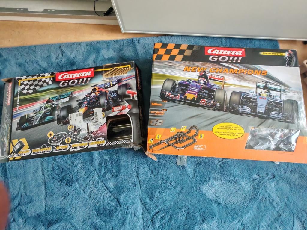 2 sets Carrera go go!!! Totaal 15,3 meter, Ophalen, Racebaan, Carrera, Zo goed als nieuw