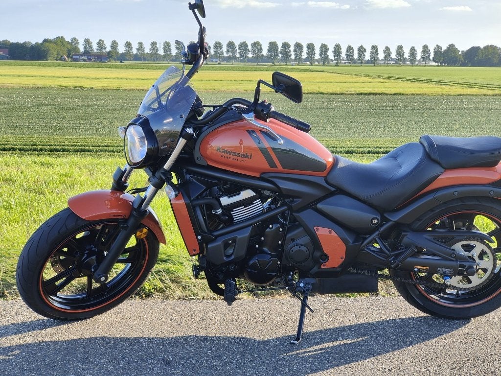 Kawasaki Vulcan S650 2019 + Delkavic uitlaat!, Motoren, Motoren | Kawasaki, Occasion, Chopper, Meer dan 35 kW, Sportuitlaat