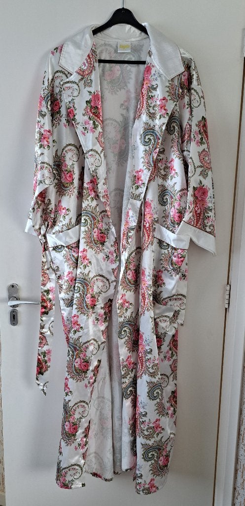 ochtend jas dames gladde stof print maat 48/50 Ringella, Ringella, Ophalen of Verzenden, Zo goed als nieuw, Maat 46/48 (XL) of groter