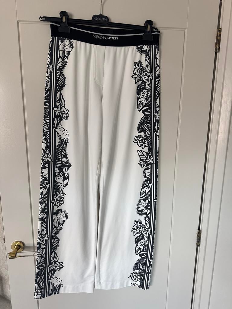 Marc Cain Broek N3 (maat 38) Zwart-Wit Bloemenprint, Kleding | Dames, Ophalen of Verzenden, Gedragen, Maat 38/40 (M), Zwart