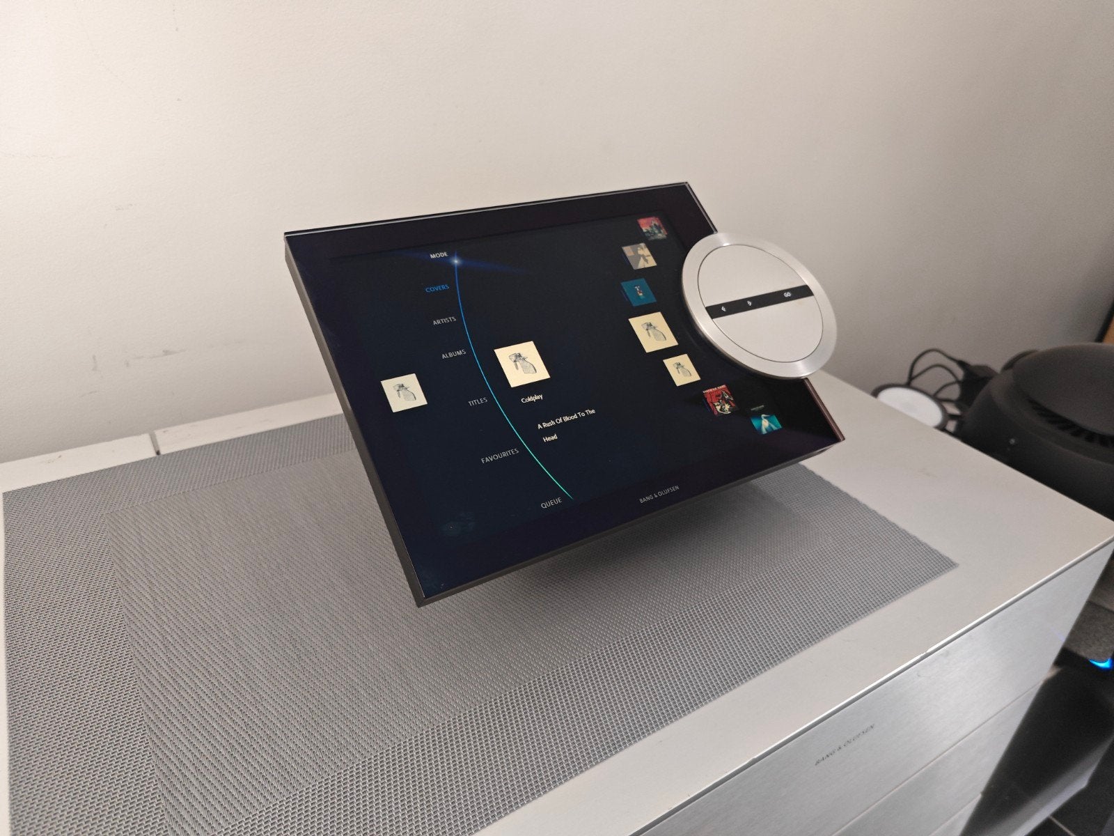 Bang & Olufsen BeoSound 5 met 1TB Beomaster 5 / B&O, Ophalen, Zo goed als nieuw, Bang & Olufsen, Microset
