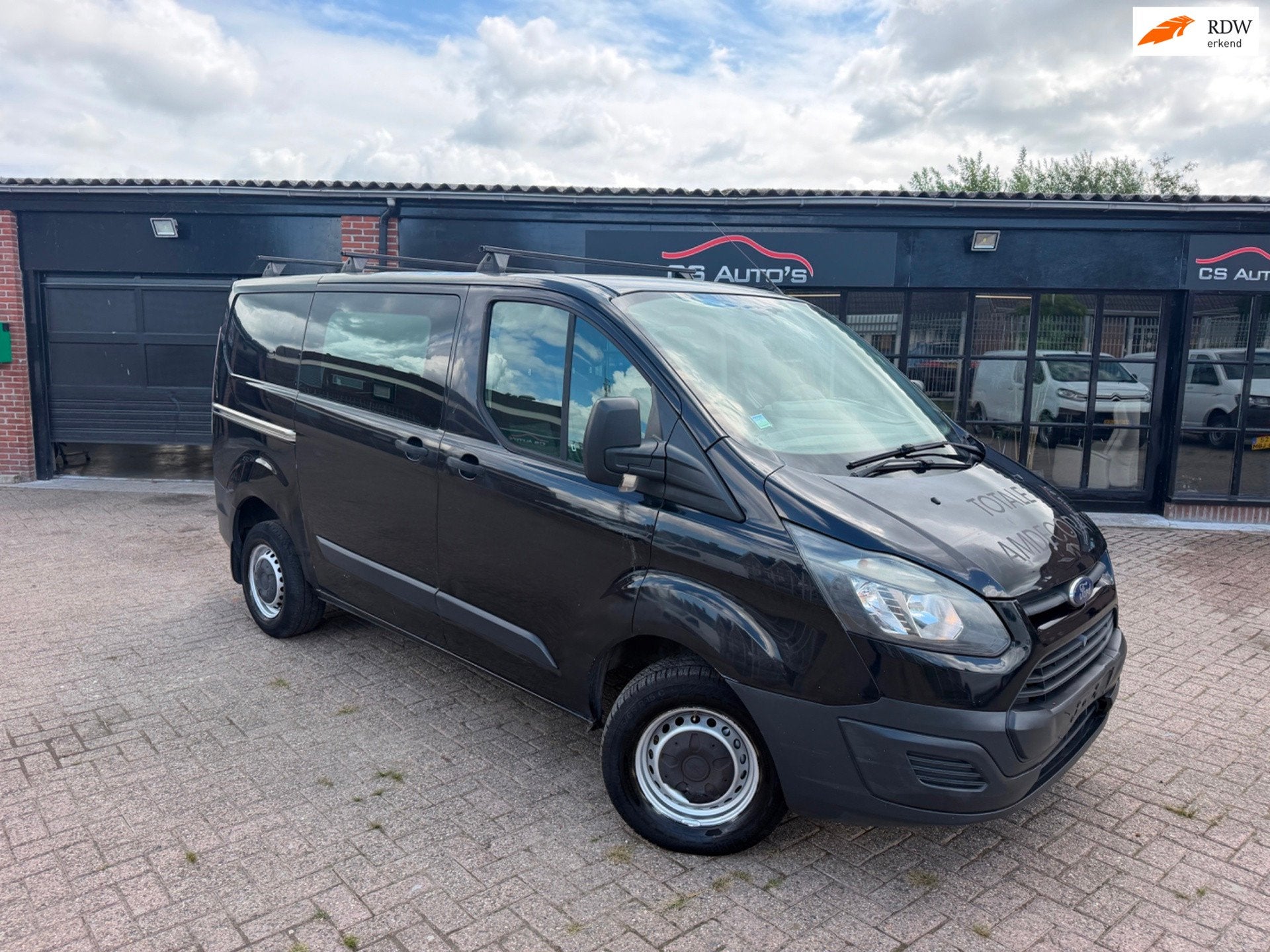 Ford Transit Custom 270 2.2 TDCI 101pk|2014, Voorwielaandrijving, Gebruikt, Start-stop-systeem, Zwart