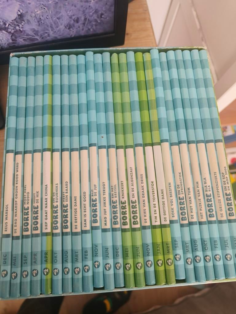 Borre boekjes deel 4 compleet - Nieuwstaat, Ophalen of Verzenden, Zo goed als nieuw, Onbekend, Fictie algemeen