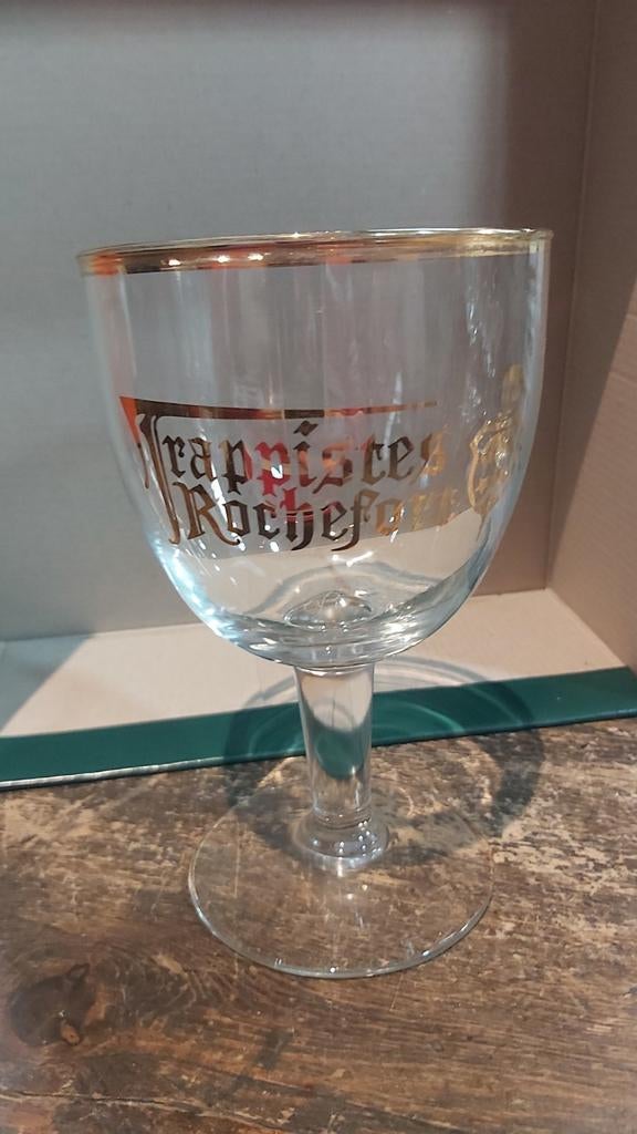 Bierglas La trapistes Rochefort, Verzamelen, Biermerken, Ophalen of Verzenden, Zo goed als nieuw, Glas of Glazen, Overige merken
