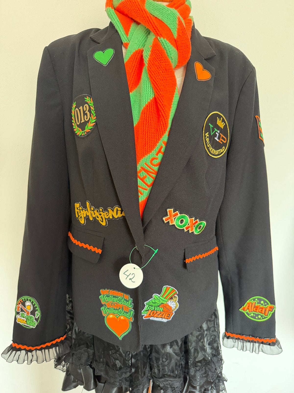 Kruikenstadjasjes Carnavalsjasjes verschillende maten, Ophalen of Verzenden, Carnaval, Kleding