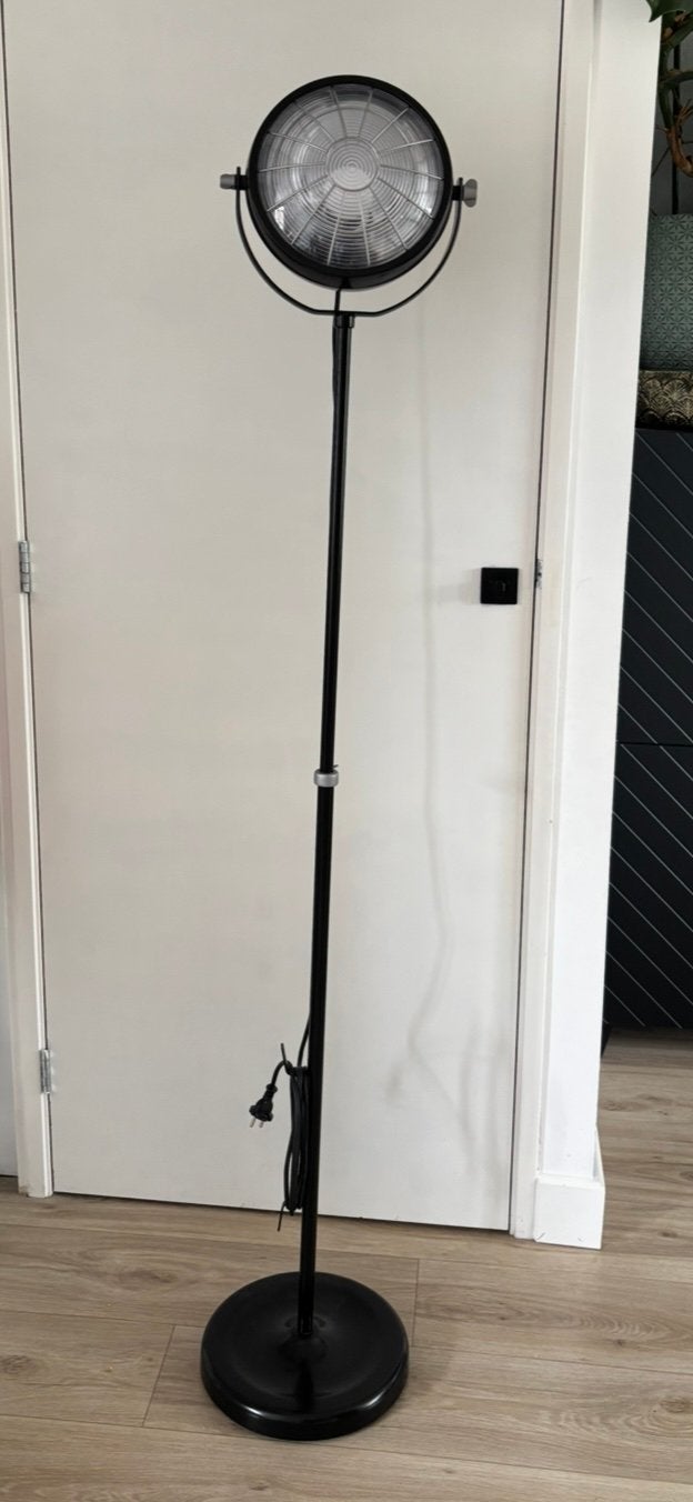 Zwarte Vloerlamp met Studio Spot Design, Huis en Inrichting, Ophalen, Zo goed als nieuw, Metaal, 150 tot 200 cm