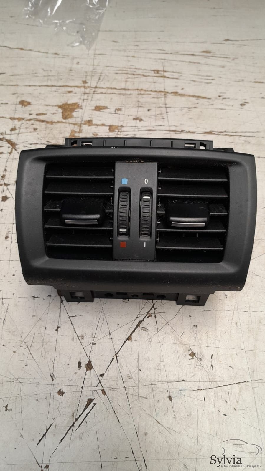 Achterste luchtrooster ventilatie middenconsole BMW X3 / X4, Auto-onderdelen, Gebruikt, -, -, Ophalen of Verzenden