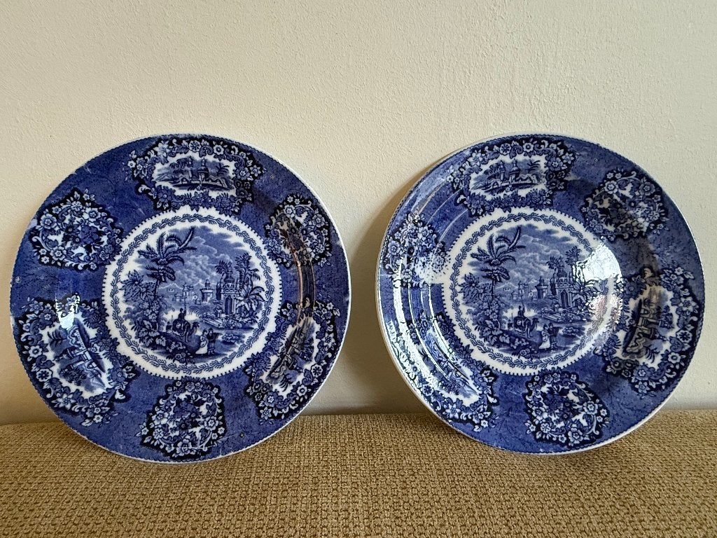 2 antieke borden Petrus Regout 'Oriental' (1860-1880) €65, Ophalen of Verzenden