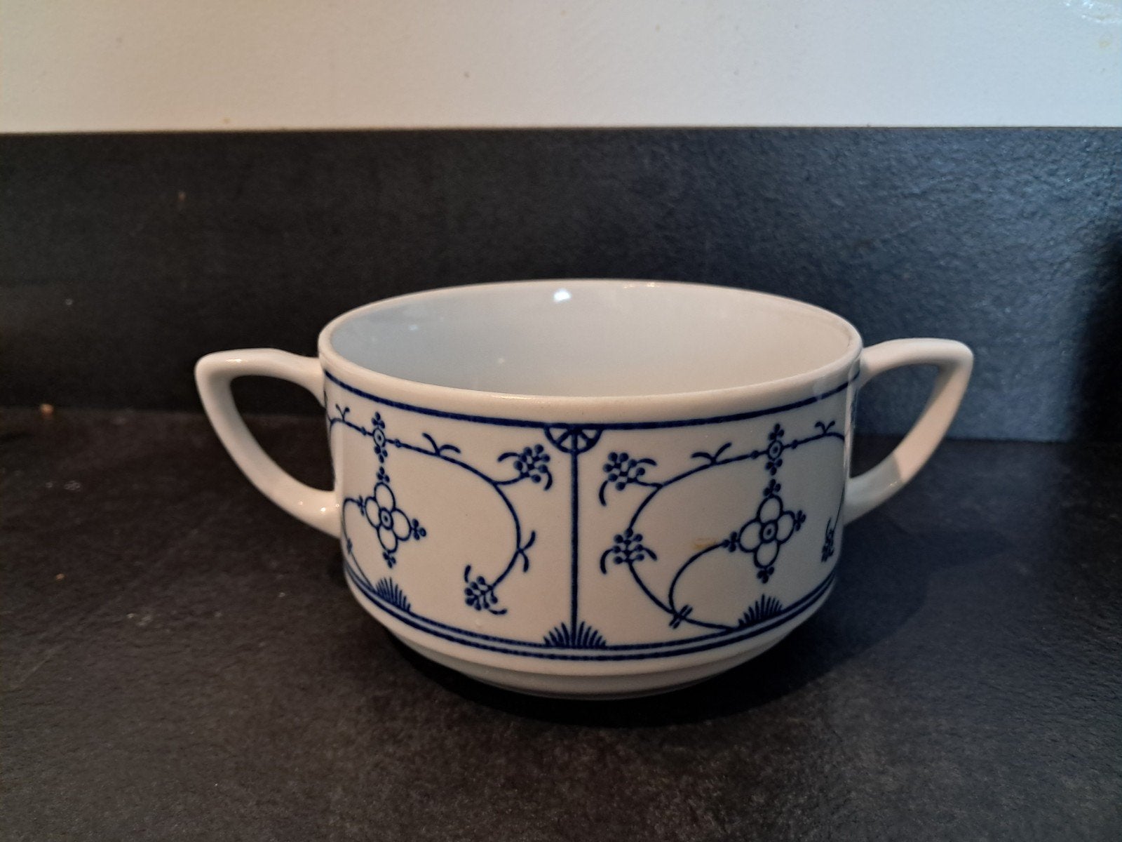Set van 4 Jäger Eisenberg soepkommen, Blau Saks decor, Ophalen