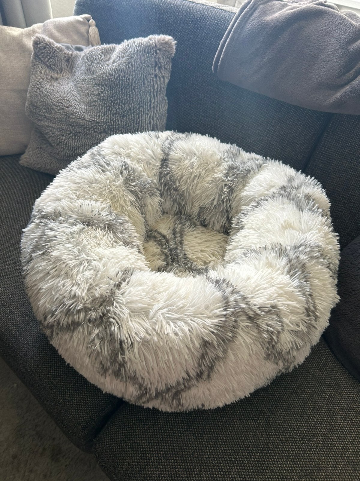Groot fluffy kattenmand, Dieren en Toebehoren, Kattenmanden, Ophalen, Zo goed als nieuw, Pluche