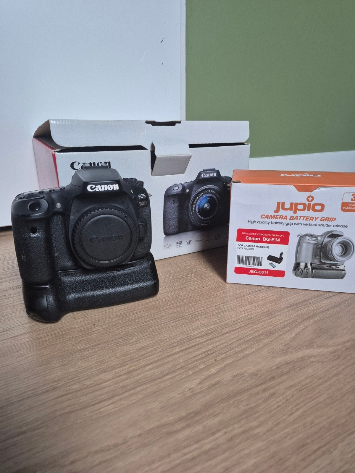 Canon EOS 90D Spiegelreflexcamera met Battery Grip, Ophalen of Verzenden, Zo goed als nieuw, Canon, Geen optische zoom