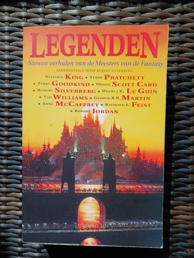 Boek: LEGENDEN, Meesters van de fantasy, Ophalen of Verzenden, Zo goed als nieuw, Diverse auteurs