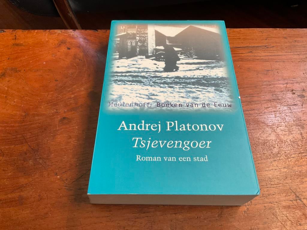 A. Platonov - Tsjevengoer, Boeken, Ophalen of Verzenden, Zo goed als nieuw