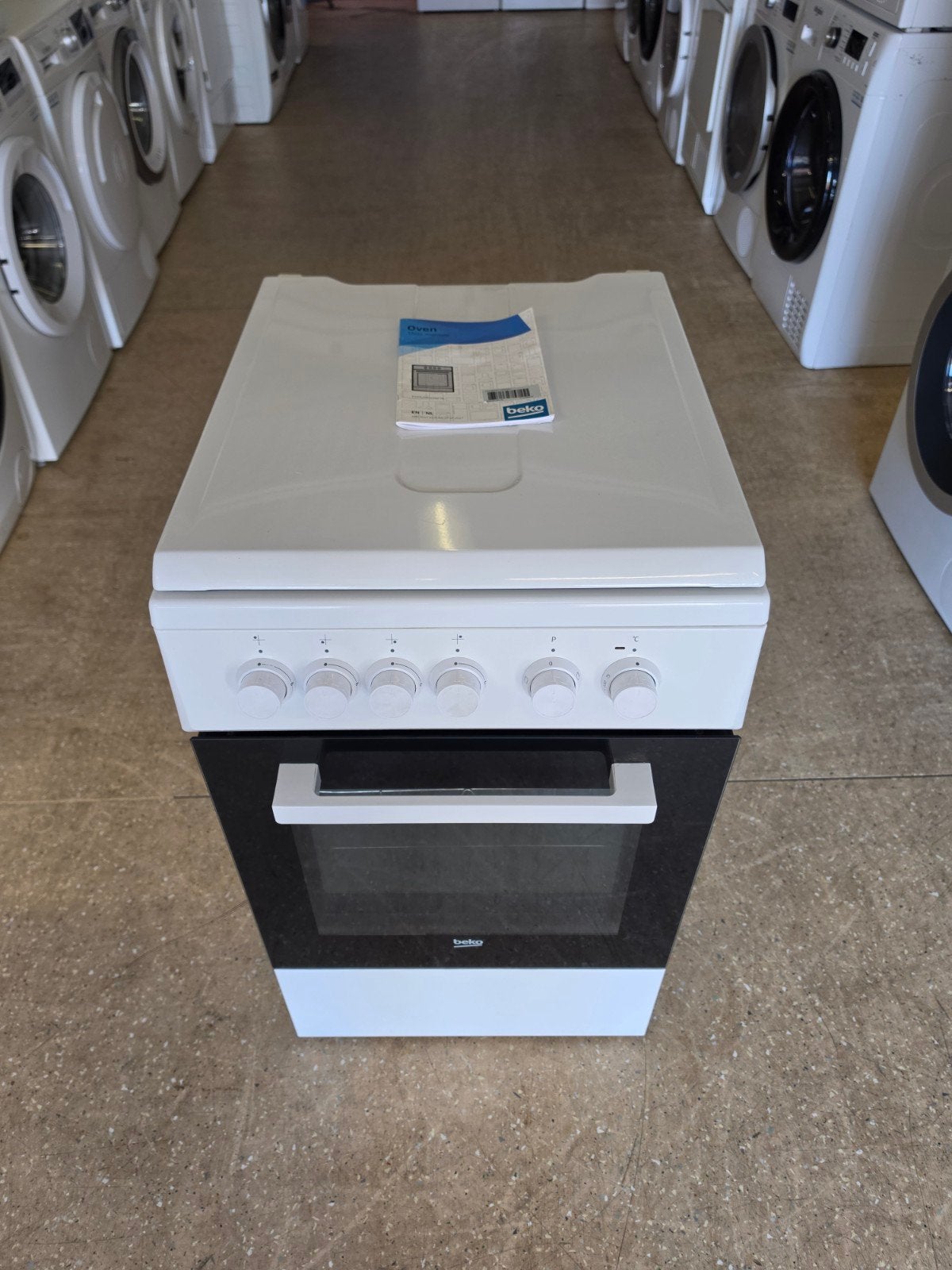 Beko 4 pits gasfornuis | Elektrische oven | Gratis thuis 🚚✅, Witgoed en Apparatuur, Fornuizen, Ophalen, Jirnsum, Grill, 4 kookzones