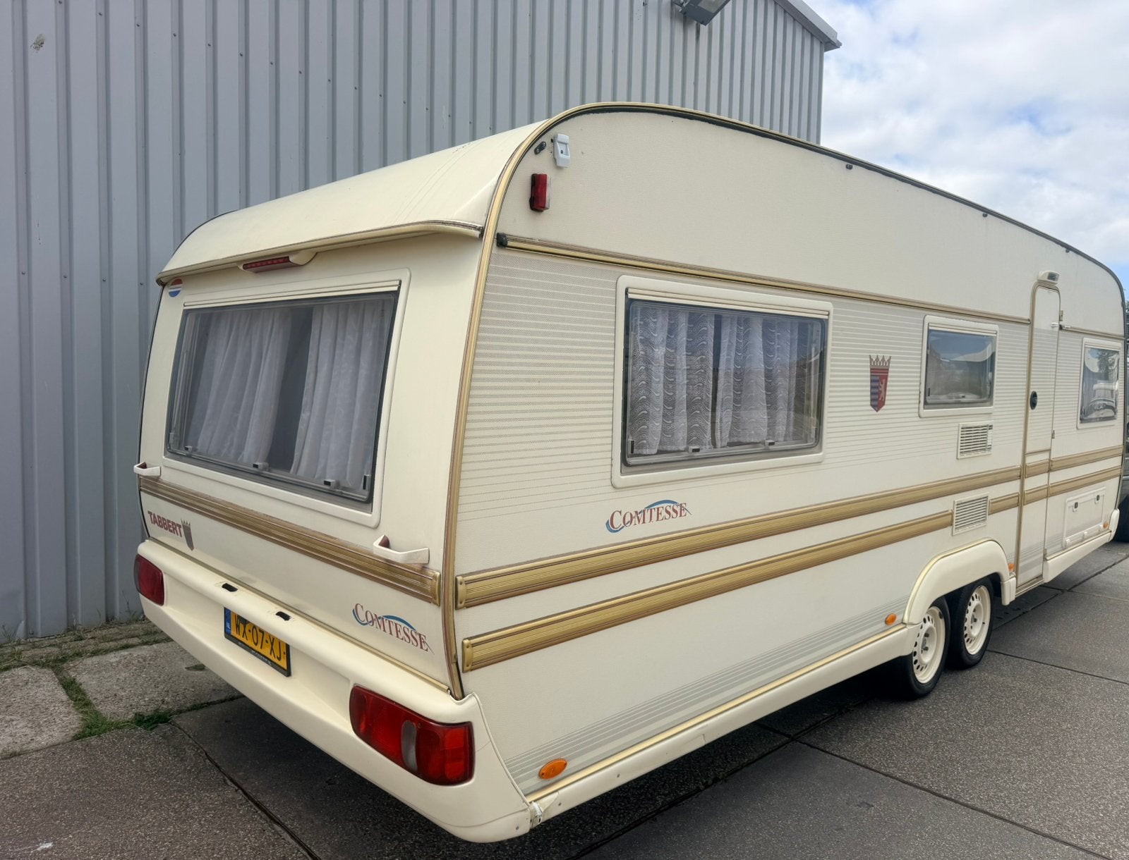 Tabbert Comtesse 620 tandemasser bouwjaar 2000, Caravans en Kamperen, Rondzit, Tabbert, Schokbreker, Frans bed