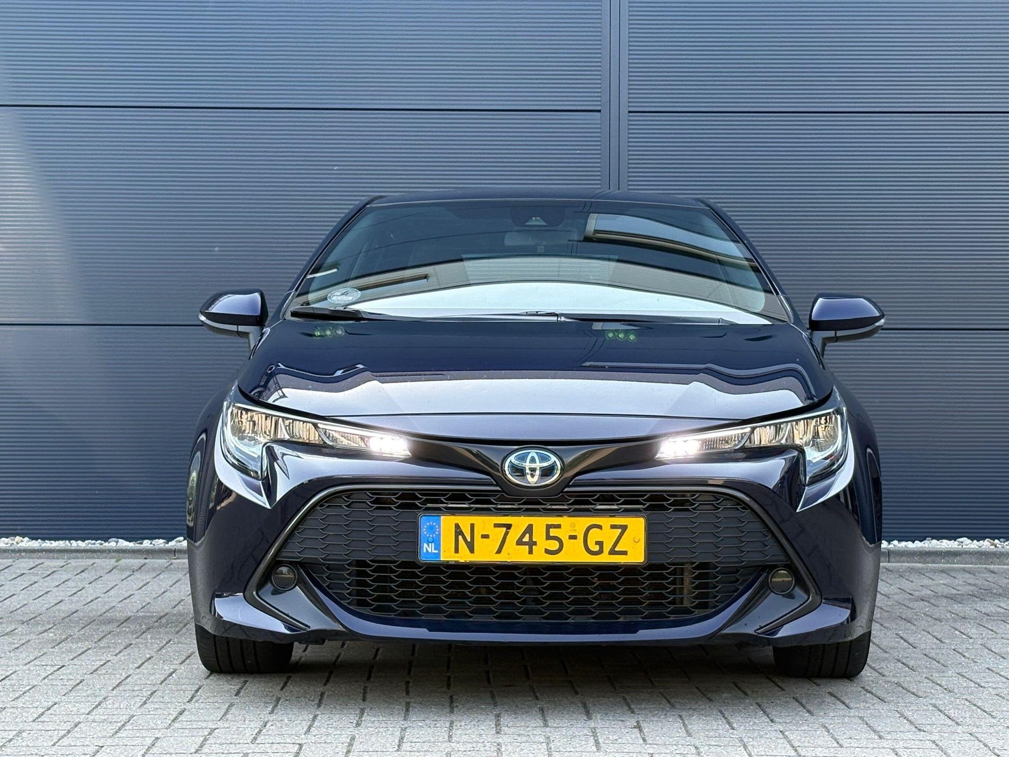 Toyota Corolla 1.8 Hybrid Active | Navigatie | Trekhaak | Cl, Auto's, Start-stop-systeem, Gebruikt, 4 cilinders, Blauw