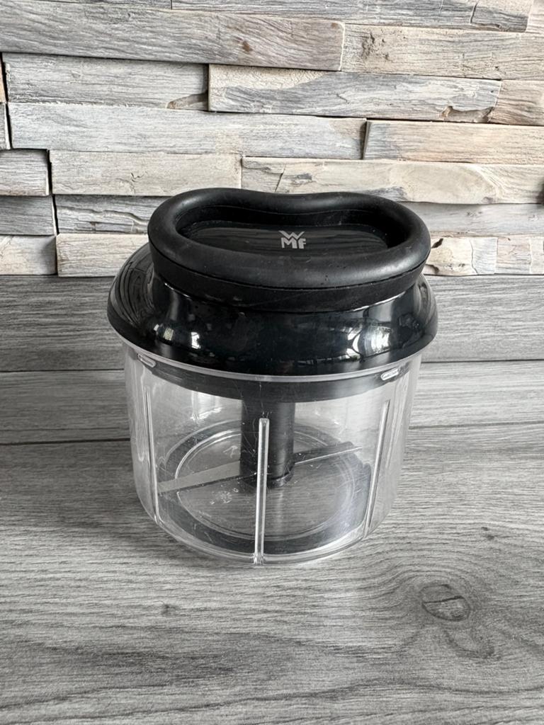 WMF - Gourmet - Hakmolen - Roestvrij 900 ml, Ophalen of Verzenden, Zo goed als nieuw