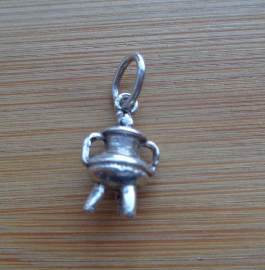 zilveren vintage bedel kookpot [574], Overige merken, Verzenden, Zo goed als nieuw, 1 bedel
