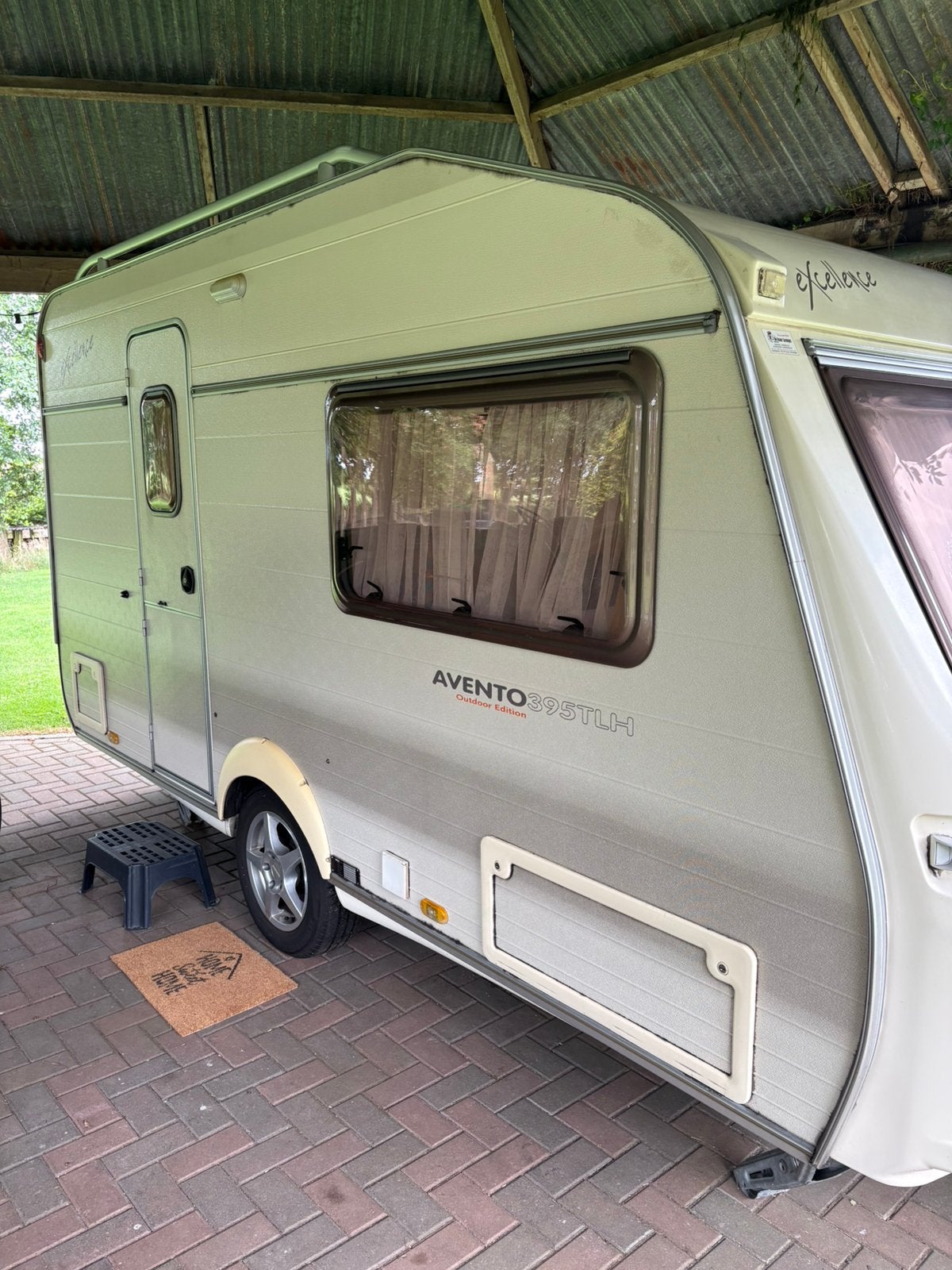 Avento 395 TLH outdoor Edition caravan / knaus fendt adria, Ophalen, Gebruikt