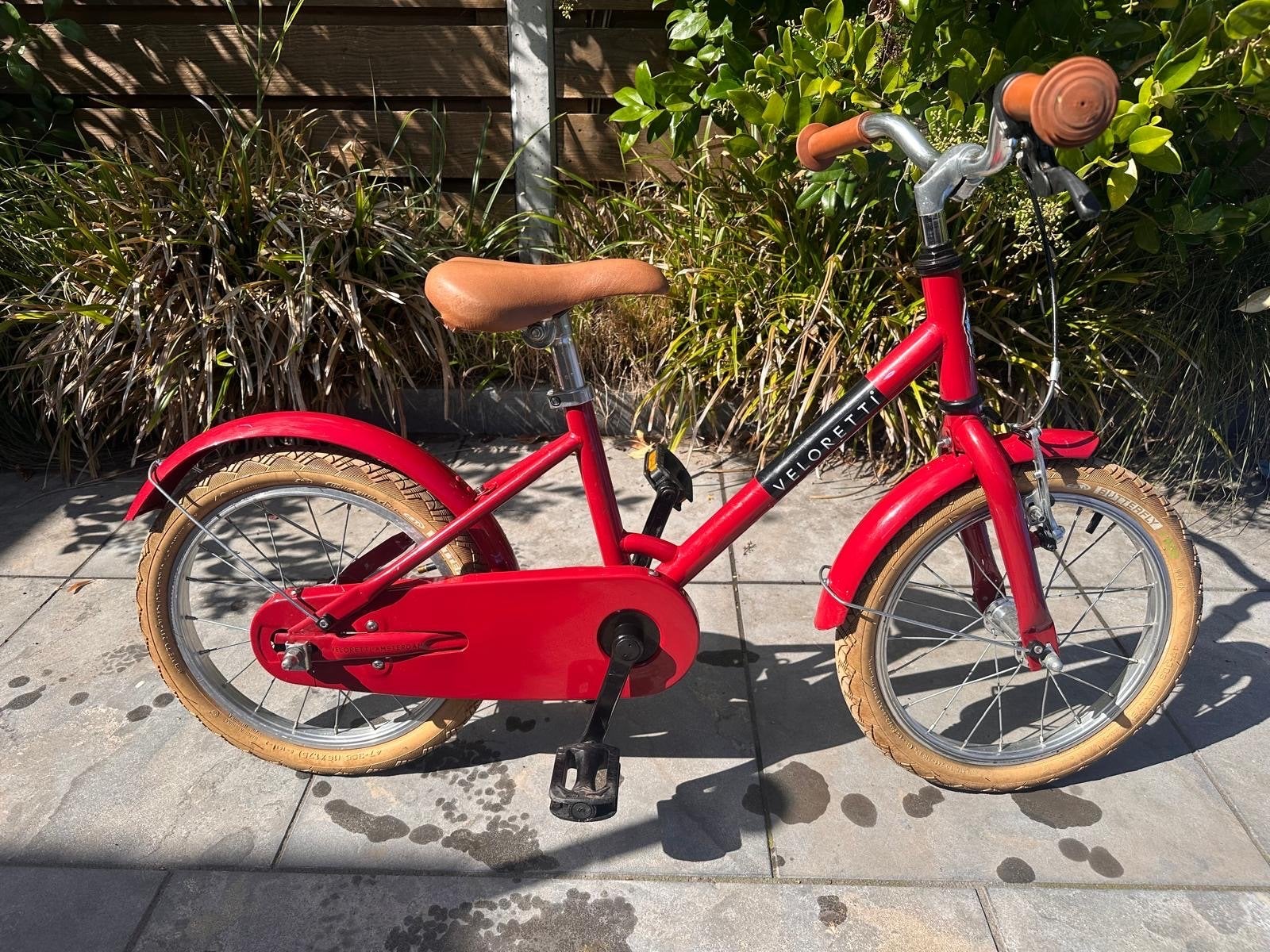Veloretti Kinderfiets Rood - 16 inch, Ophalen, Gebruikt, Terugtraprem, 16 tot 20 inch