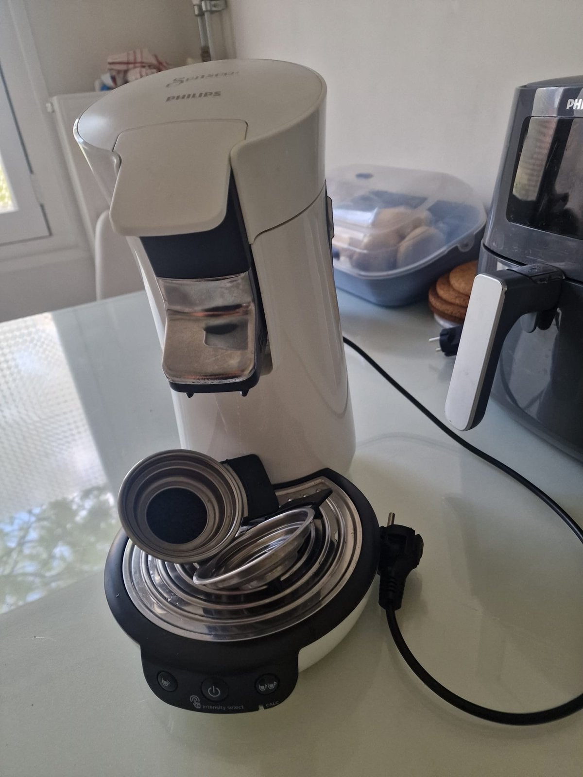 Philips Senseo koffiezetapparaat - Wit, Koffiepads en cups, Gebruikt, Koffiemachine, Ophalen of Verzenden