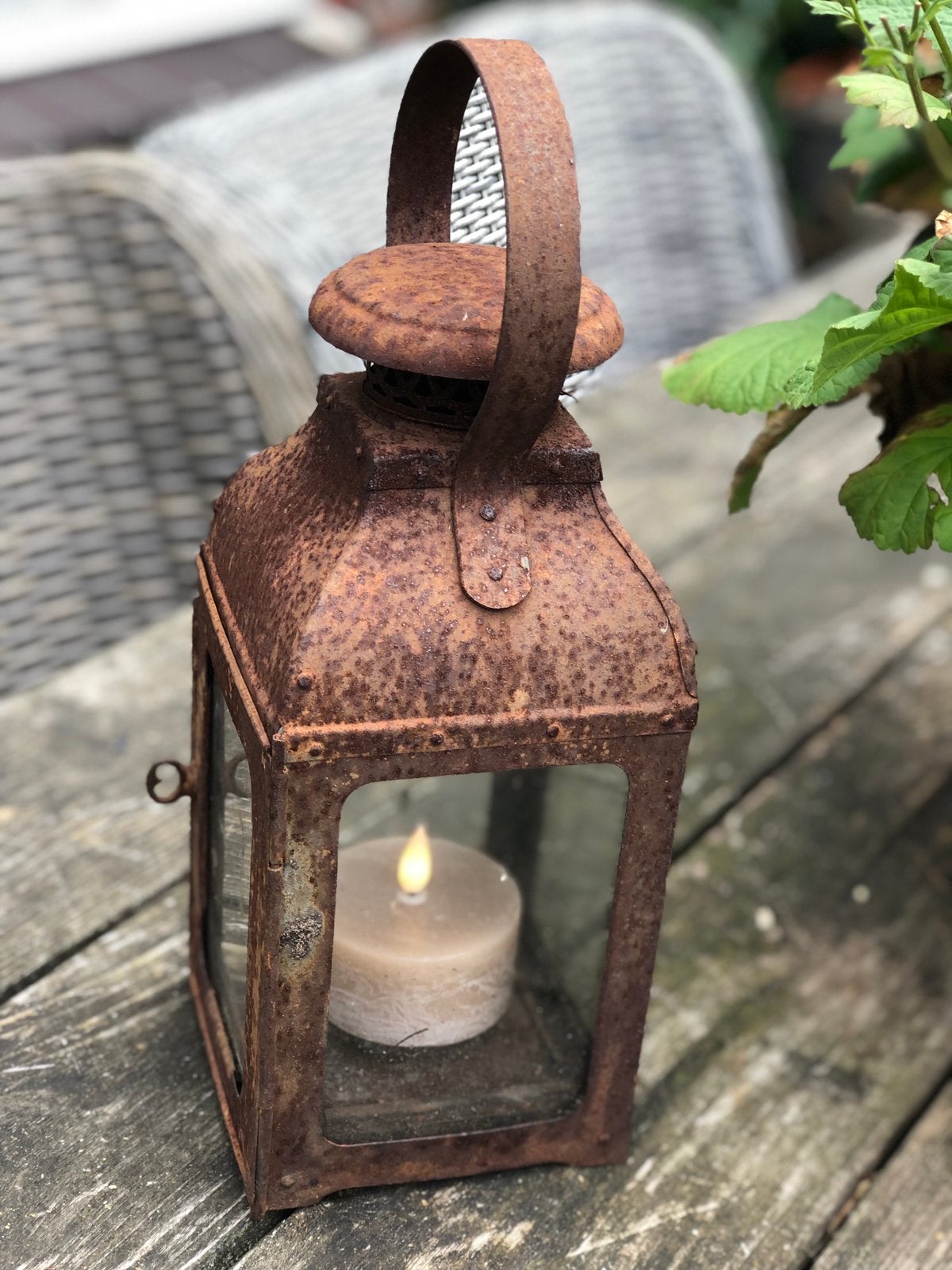 Lantaarn, Tuin en Terras, Buitenverlichting, Staande lamp, Ophalen of Verzenden, 50 tot 250 watt, Netvoeding