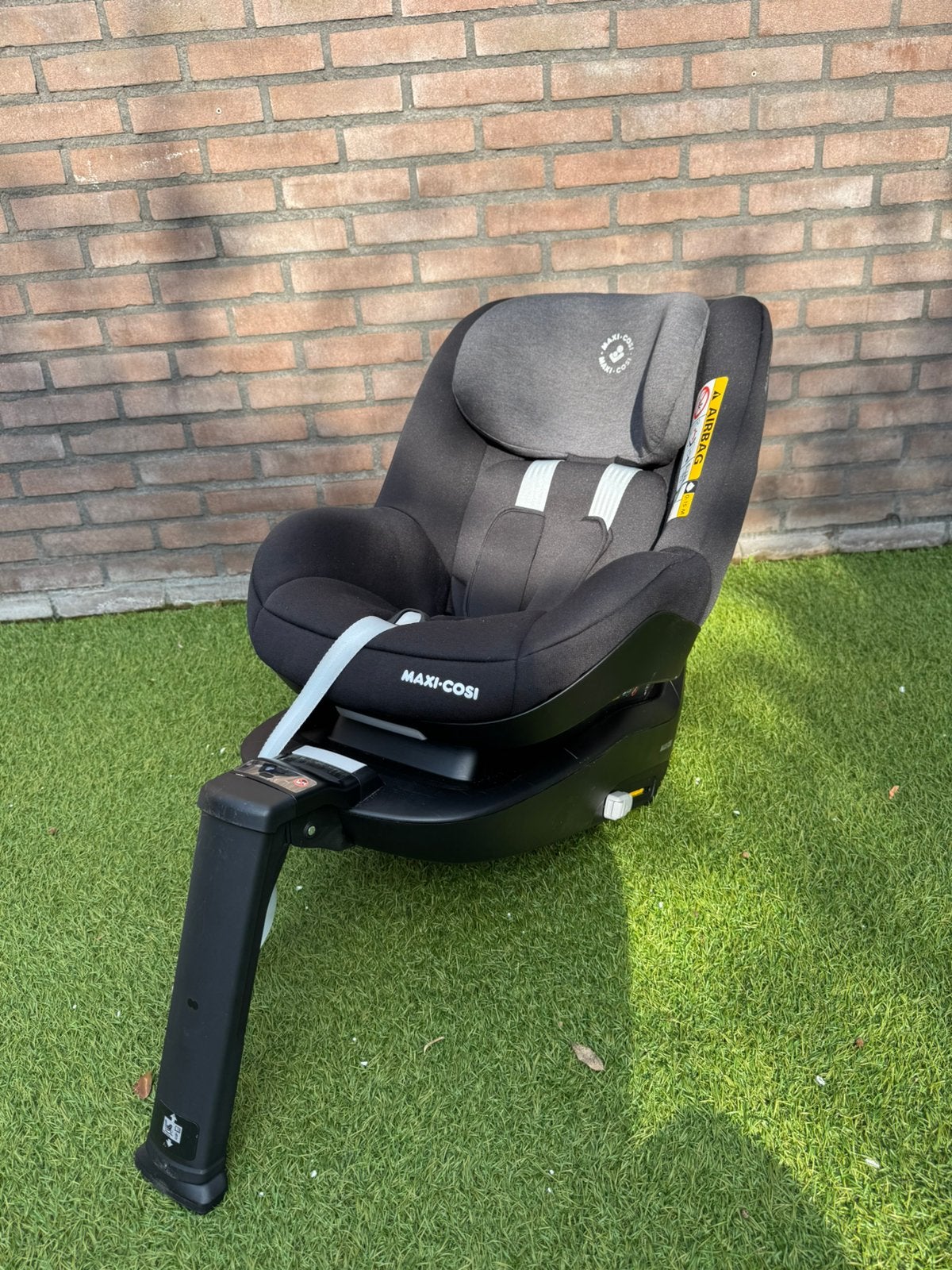 Maxicosi autostoel Pearle met FamilyFix One i-Size, Ophalen, Gebruikt, 0 t/m 18 kg, Isofix