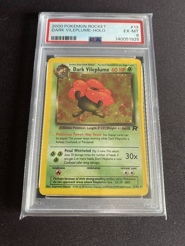 Dark Vileplume (TR 13) - PSA6, Hobby en Vrije tijd, Verzamelkaartspellen | Pokémon, Ophalen of Verzenden, Nieuw, Losse kaart, Foil