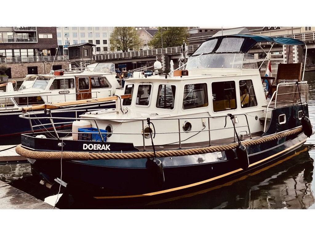 Linssen St. Jozef Vlet 800 AK volledige refit nieuwe motor, Watersport en Boten, Motorboten en Motorjachten, Overige merken, Gebruikt
