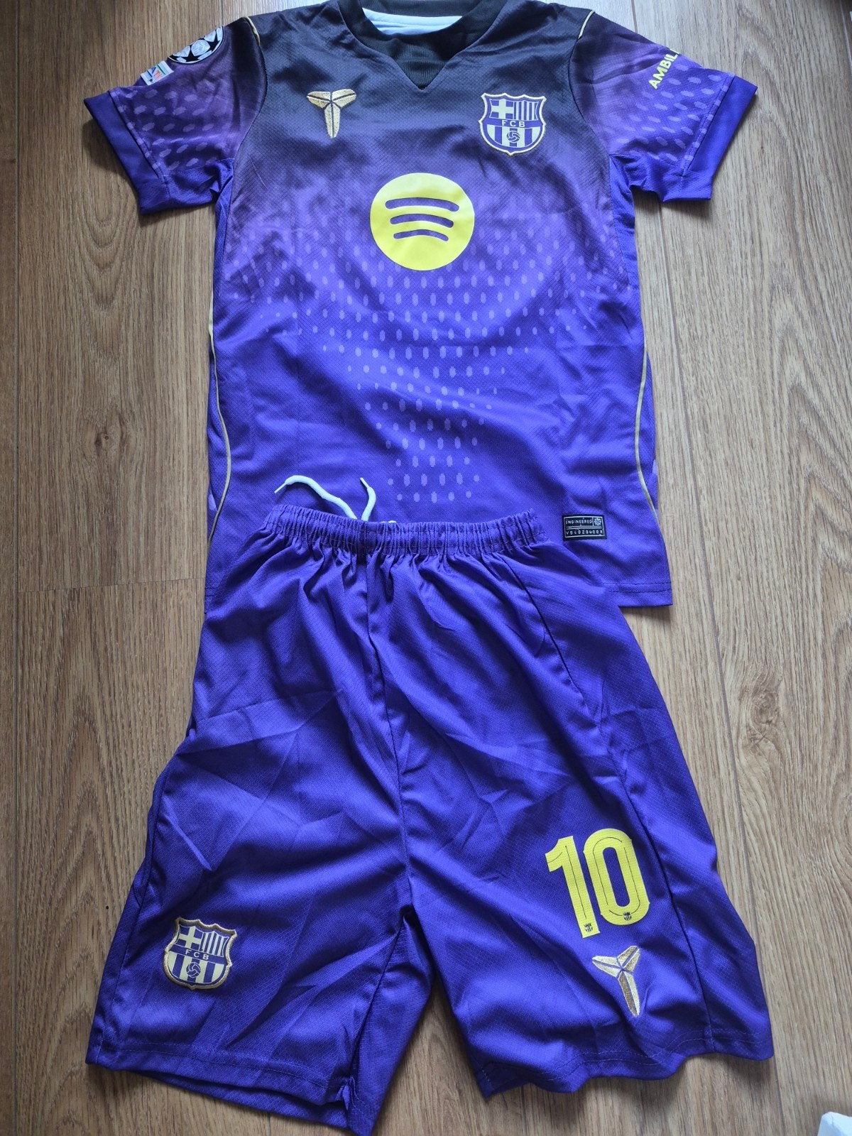 FC Barcelona voetbaltenue- maat 24 (kinderen) /maat 134, Ophalen of Verzenden, Nieuw, Nike, Jongen of Meisje