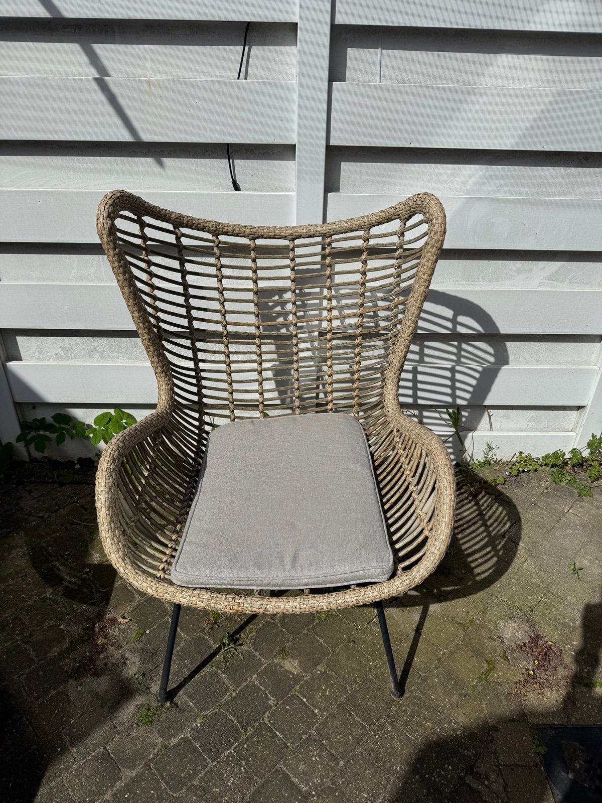 Rotan loungestoel incl. kussen, Tuin en Terras, Ophalen, Zo goed als nieuw, Rotan