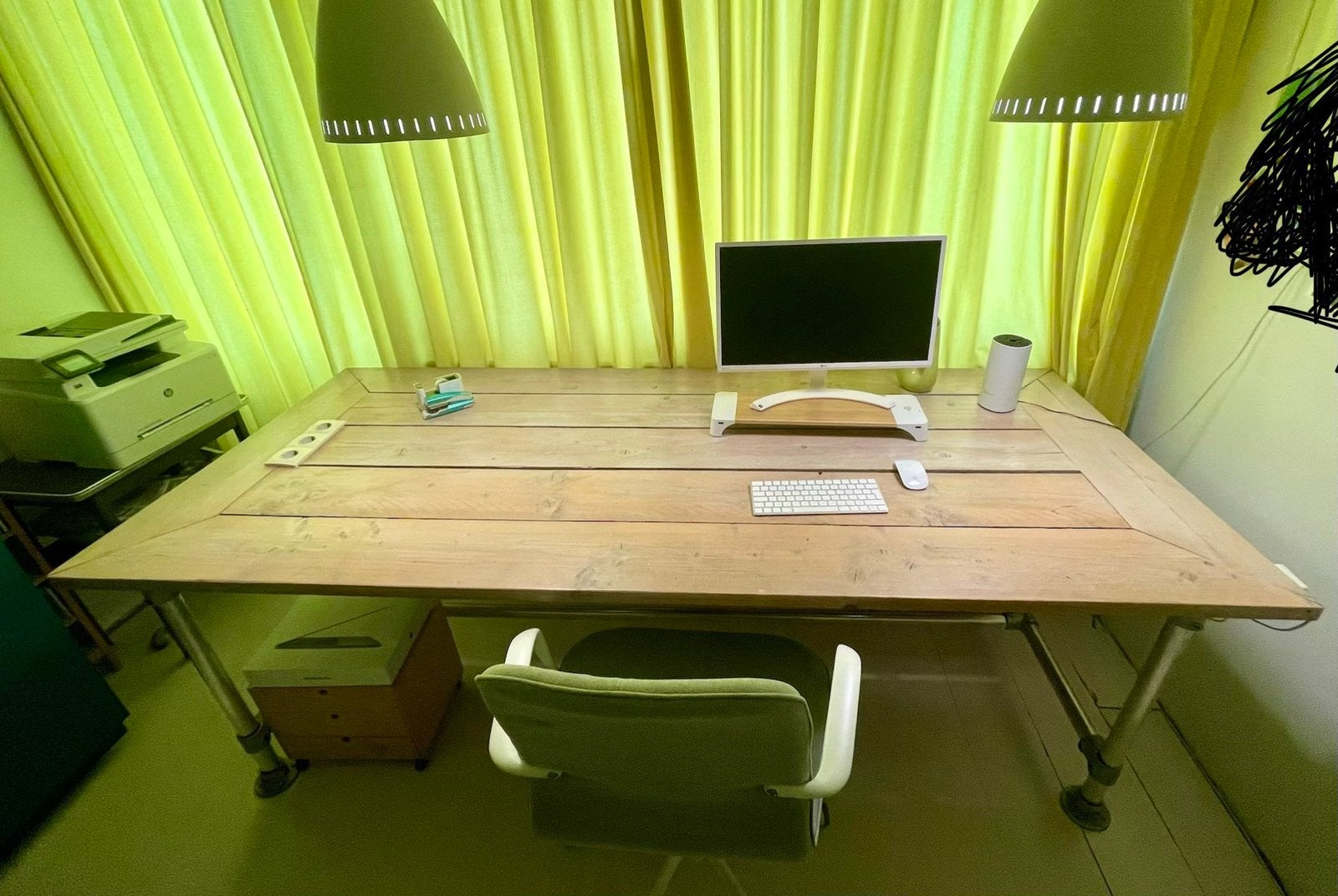 Robuust Duo Bureau met Stekkerblok - Industrieel Design, Huis en Inrichting, Bureaus, Ophalen, 99 cm, Hout, Industrieel