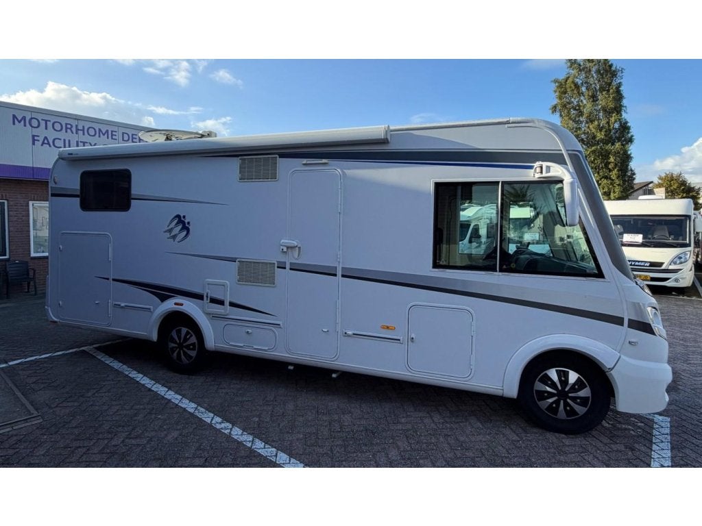 Knaus Sky I 700 LEG NL camper (NAP ) Euro5 Lengtebedden, Integraal, Koelkast, ABS, Fiat