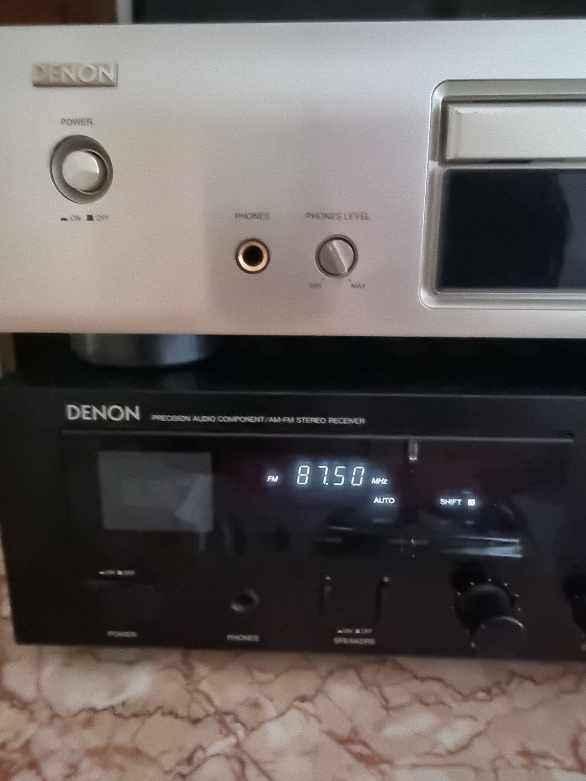 Kleine Denon audioset met B&W speakers, Denon, Tuner of Radio, Zo goed als nieuw, Losse componenten