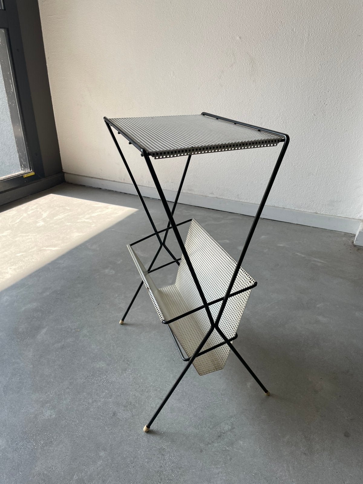 Lectuurtafel jaren 60 pilastro, Huis en Inrichting, ., Ophalen of Verzenden, Zo goed als nieuw, Pilastro