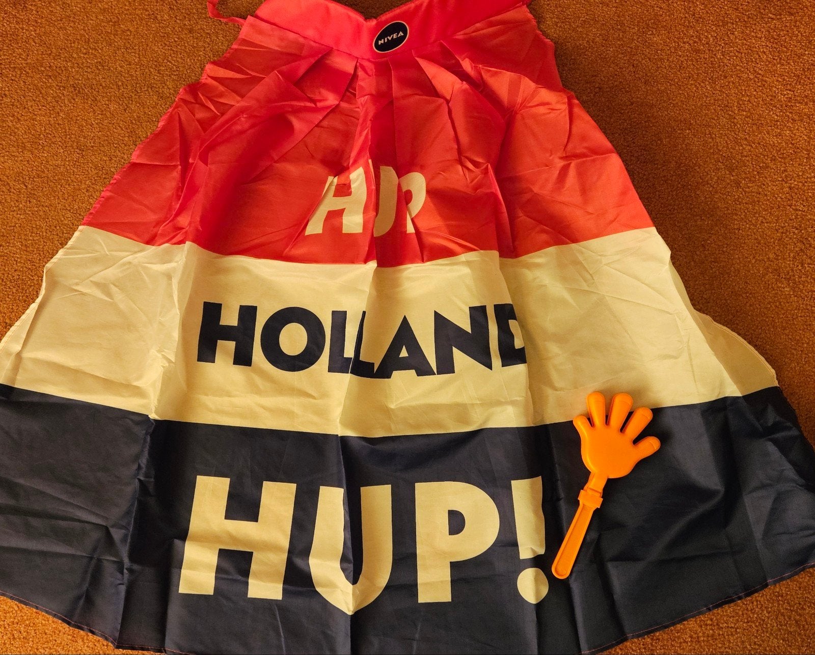Hup Holland Hup cape + oranje klapper, Ophalen of Verzenden, Nieuw