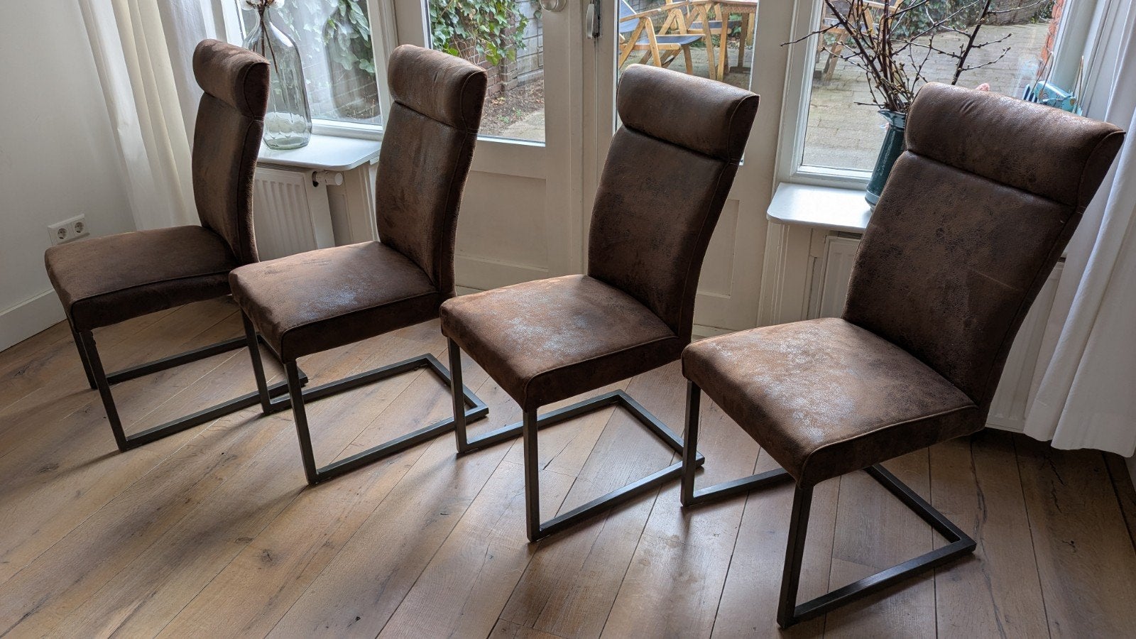 6 Stoelen - Zo goed als nieuw, 48cm zithoogte, Ophalen, Bruin, Zo goed als nieuw, Metaal