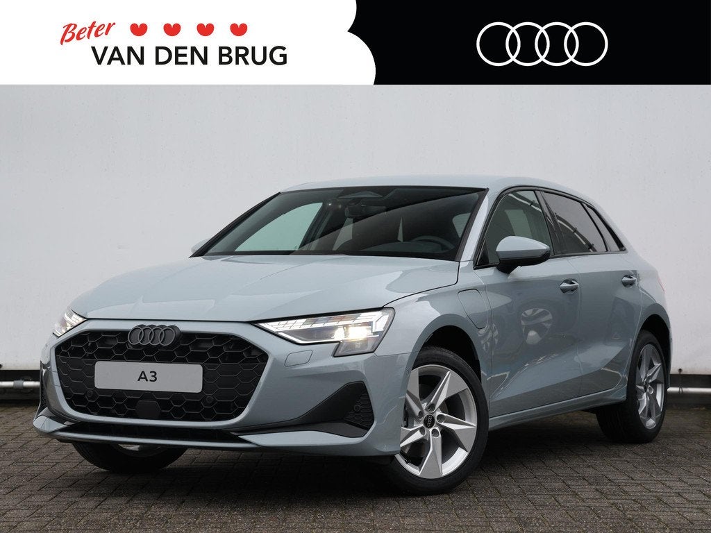 Audi A3 Sportback Advanced edition 40 TFSIe 150 kW / 204 PK, Auto's, Audi, Stof, 1498 cc, 4 cilinders, 150 min