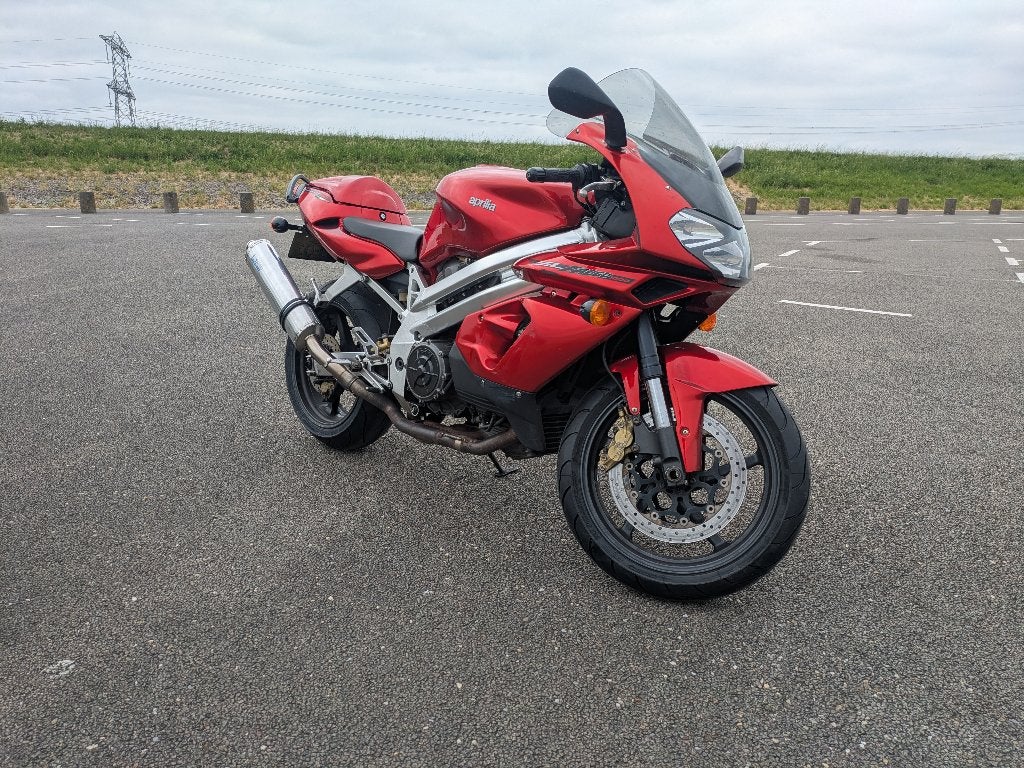 Aprilia Falco SL1000, 2 cilinders, Sportuitlaat, Motorrijbewijs A, Gebruikt