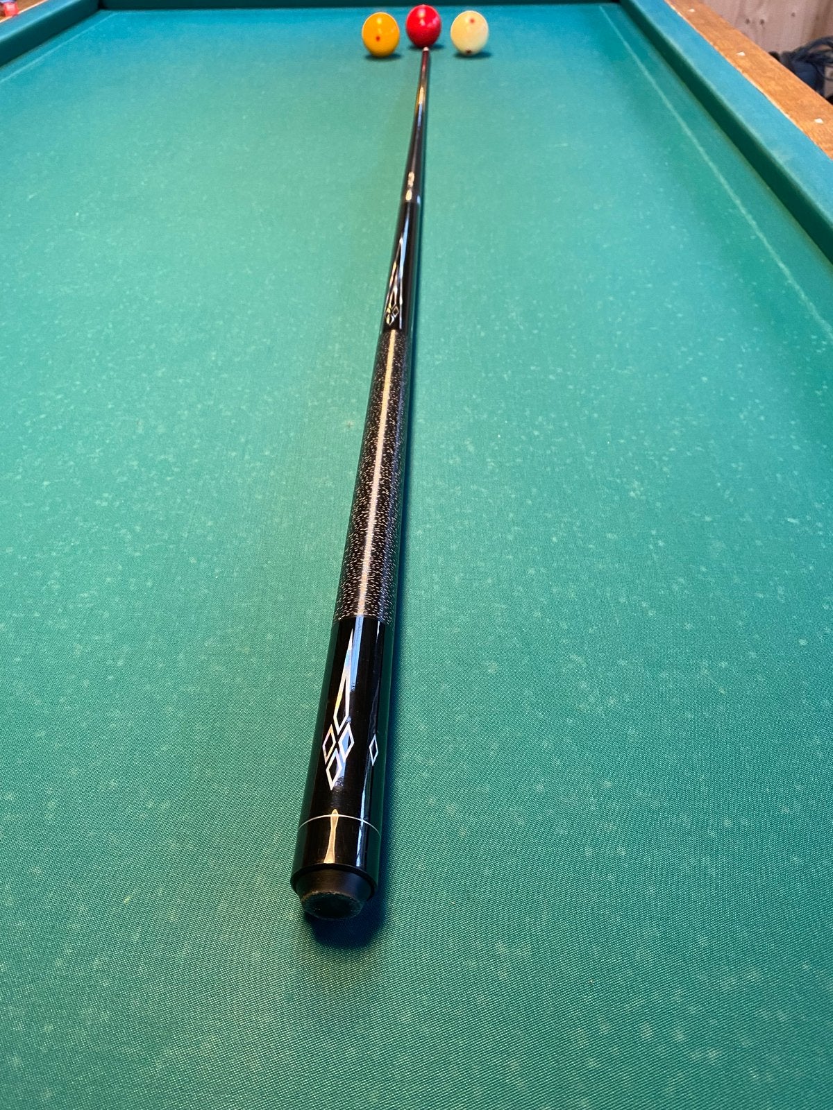 Taillee Carbon Biljartkeu - 13mm Pomerans, 145cm, Sport en Fitness, Ophalen of Verzenden, Zo goed als nieuw, Keu of Ballen