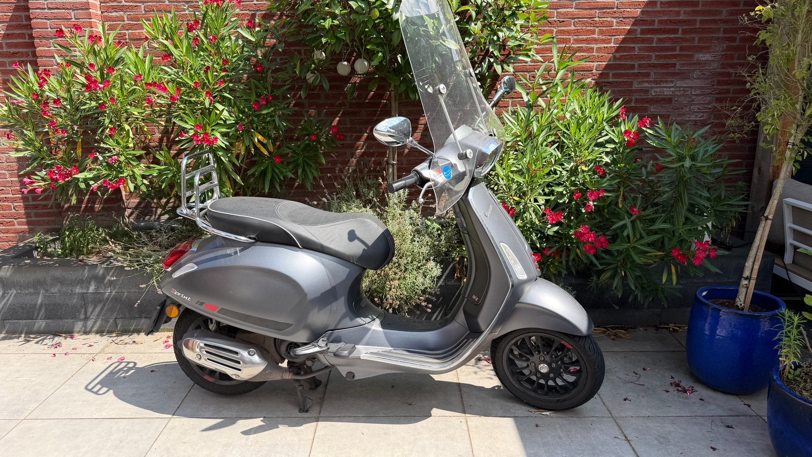 Vespa sprint 2018, Ophalen, Zo goed als nieuw, Benzine, Vespa