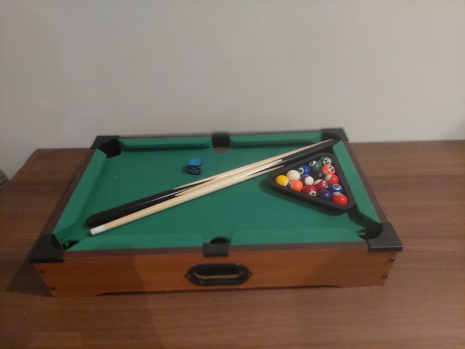 Mini pooltafel met accessoires, Ophalen, Gebruikt, Pooltafel
