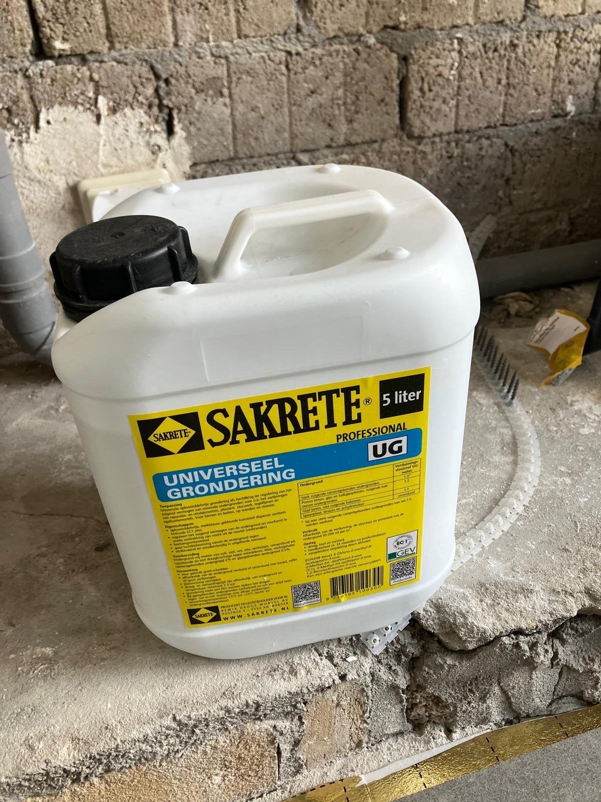 Sakrete Universeel Grondverf 5 liter, Ophalen, Zo goed als nieuw