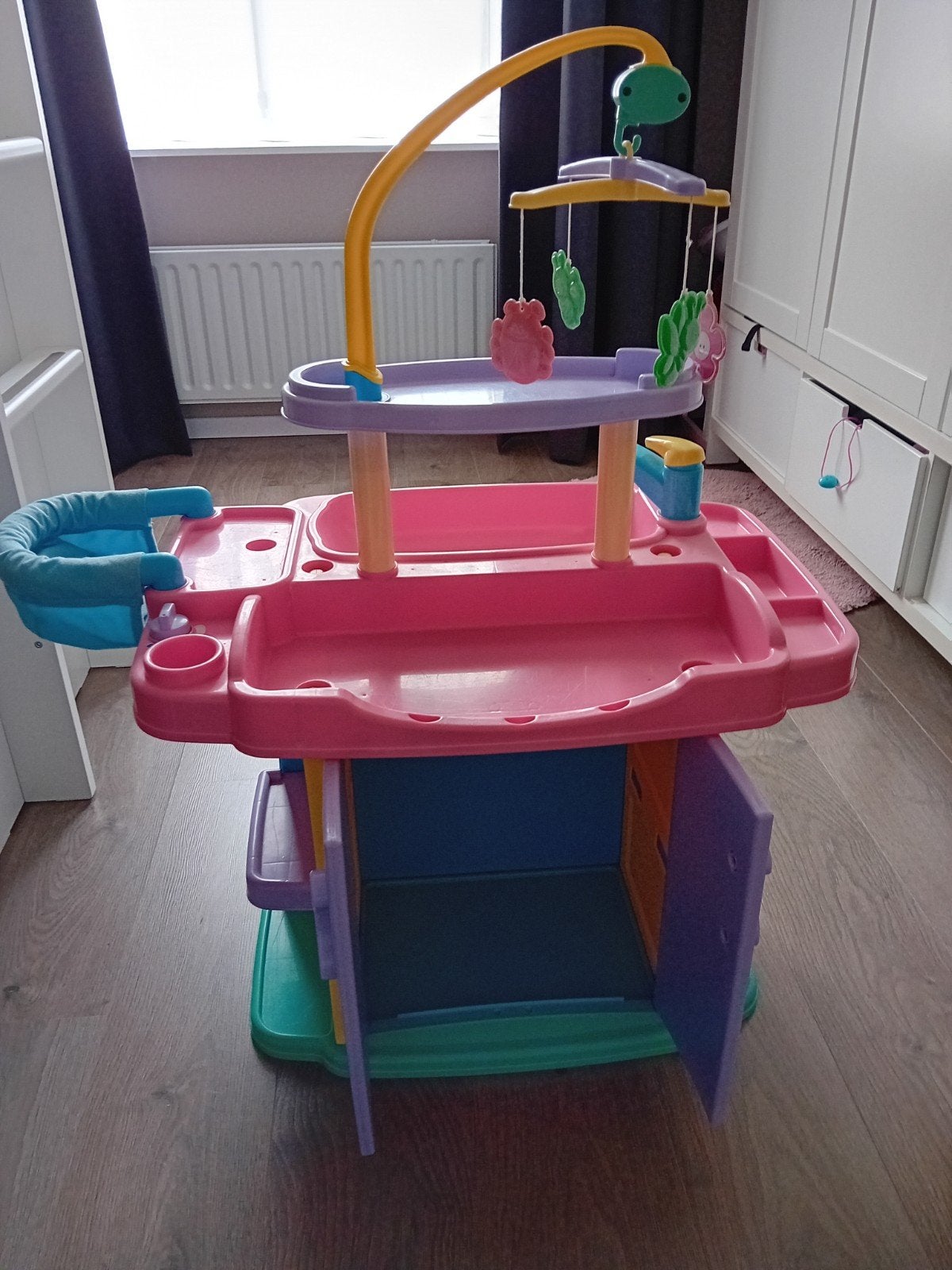 Leuk speelgoed babyverzorgingsstation voor poppen, Ophalen, Gebruikt, Meisje