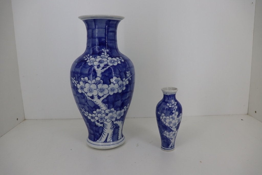 Mooie set Chinese blauw-witte porseleinen vazen, Antiek en Kunst, Ophalen of Verzenden