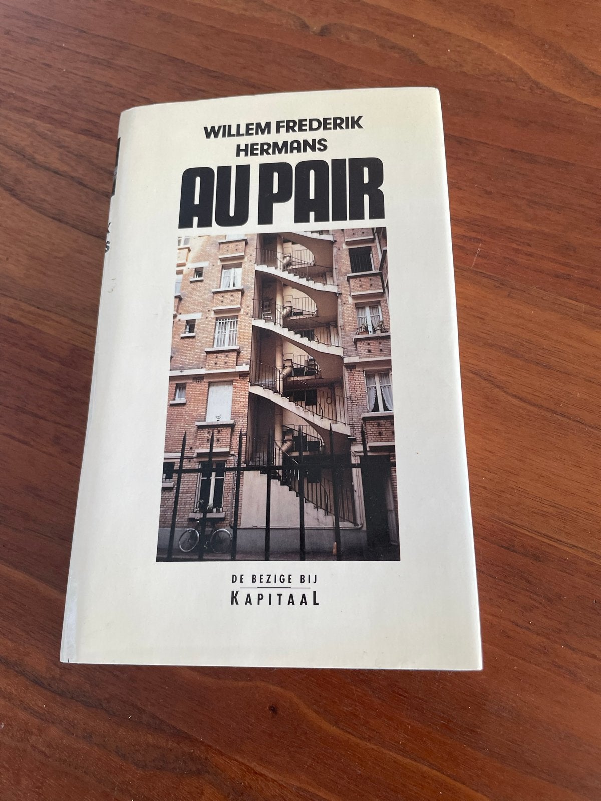 W.F. Hermans - Au Pair (Hardcover met omslag), Ophalen of Verzenden, Zo goed als nieuw