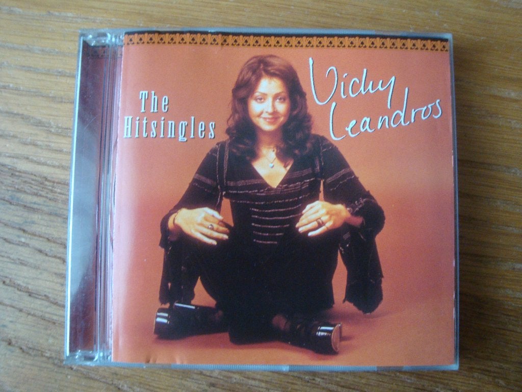 Vicky Leandros - The Hitsingles (20 tracks), Inclusief boekje, Gebruikt, Pop, Ophalen of Verzenden