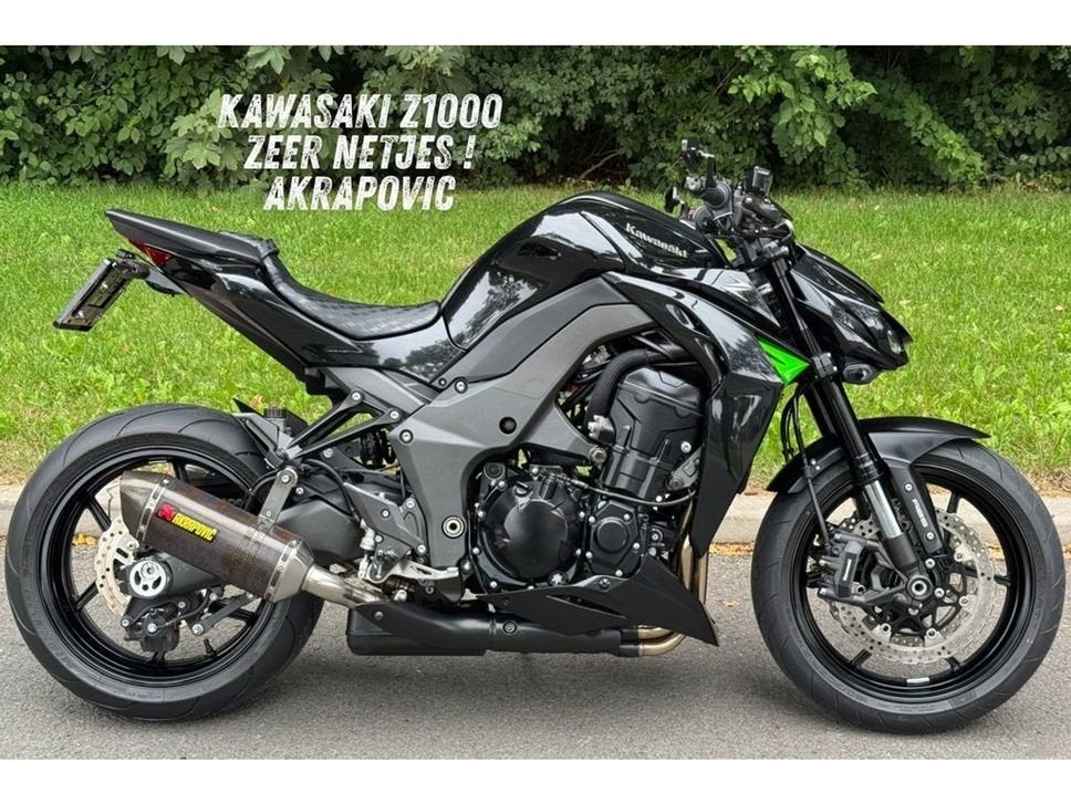 Kawasaki Z1000 | Black on Black | Akrapovic, Kawasaki, 4 cilinders, Motorrijbewijs A, Bedrijf